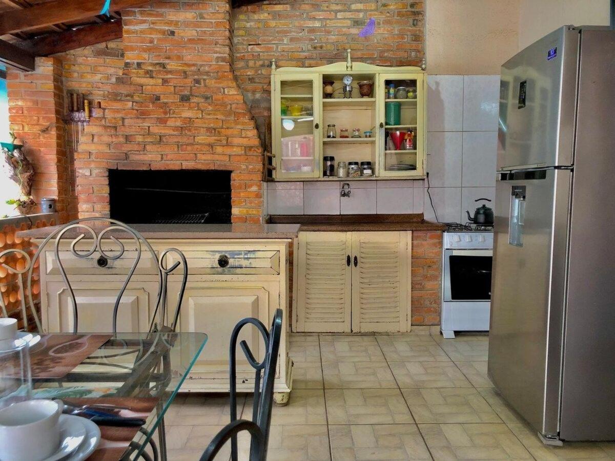 Casa com PISCINA próximo ATRATIVOS / wifi / garagem Villa Foz do Iguaçu Exterior foto
